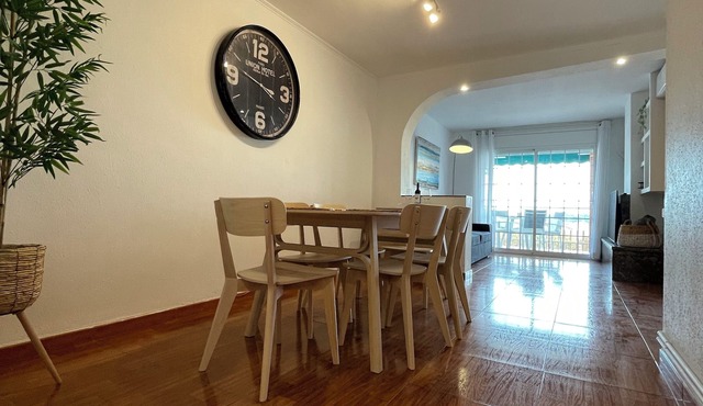 Central apartment with parking