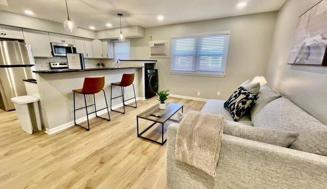 Central Apartment by UNMC, Walk Everywhere