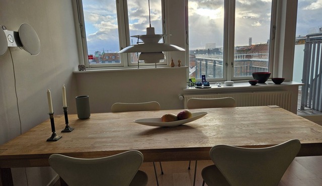 Central apartment with panoramic view and roof terrace