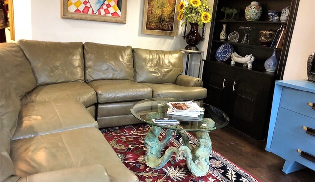 Central art and eclectic B