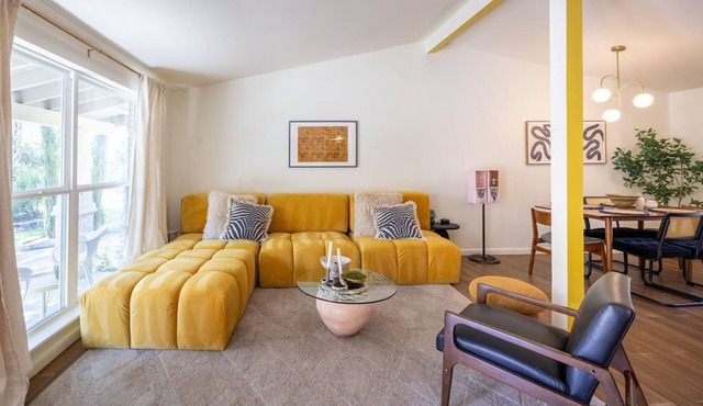 Central Austin Downtown Bungalow