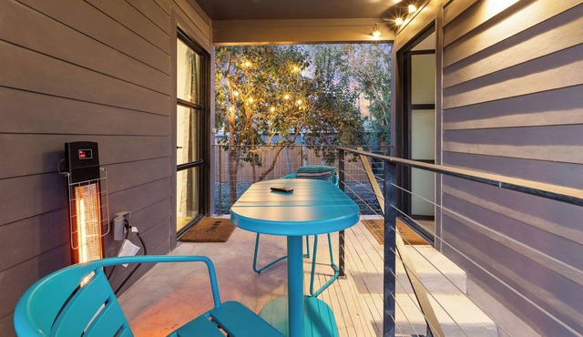 Central Austin Nest - Private Studio
