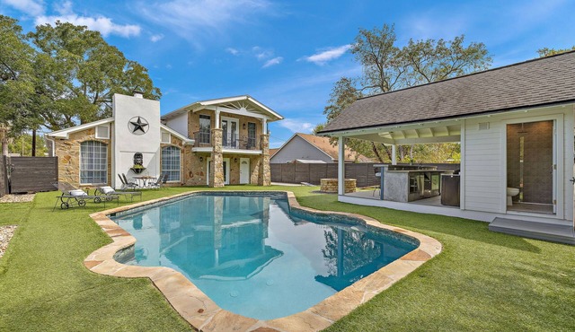 Central Austin Retreat w/Pool