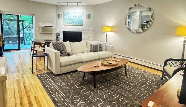 Central Boerum/Cobble Hill | Large Garden