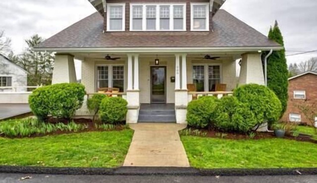 Central Charleston Craftsman