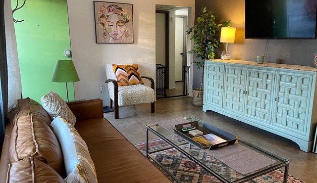Central City Charmer-close to UofA & Downtown: Dog-friendly 🐶