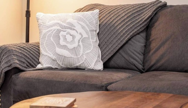 Central City Loft | Stylish & Modern Stay