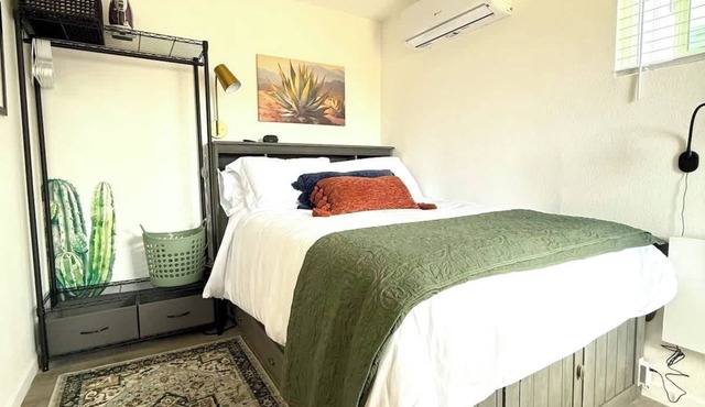 Central, close to trails, shopping, downtown