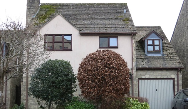 Central Cotswold house in beautiful location