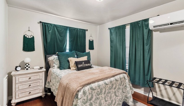 Central Cozy 1-bedroom 15 mins to Palo Duro Canyon & across from West Texas A&M