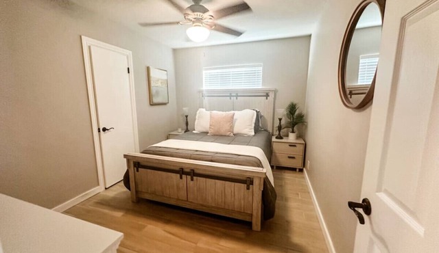 Central/Cozy/Fenced Yard/Carport/3 BR 1 BA