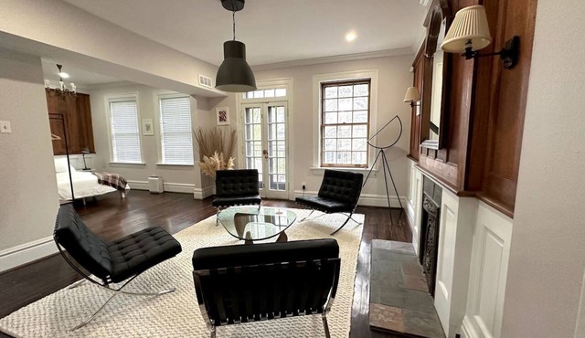 Central CWE Luxury, King Beds, Huge Primary Suite