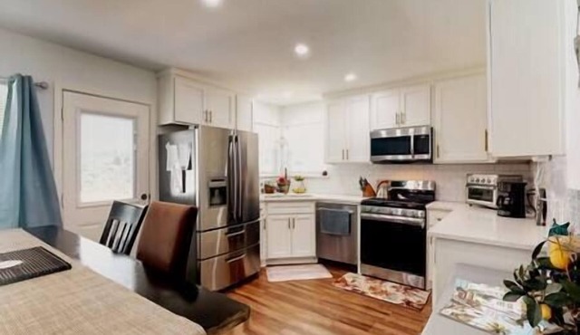 Central DFW Cozy Eclectic: 15 Mins to Fort Worth Stockyard