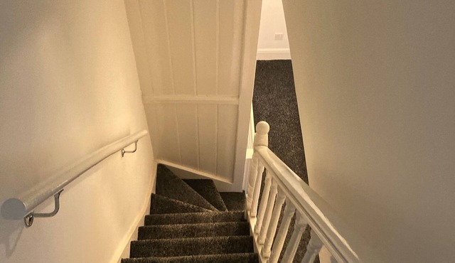 Central Doncaster 5BED 3BATH ParkView Mansion