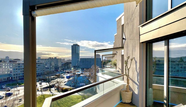 Central & Elegant at the new Residence Esplanade