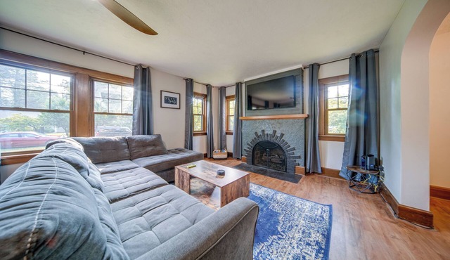 Central Erie Vacation Rental ~ 2 Mi to Beach!