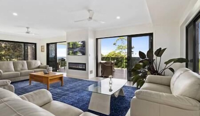 Central Estate Tamborine Mountain