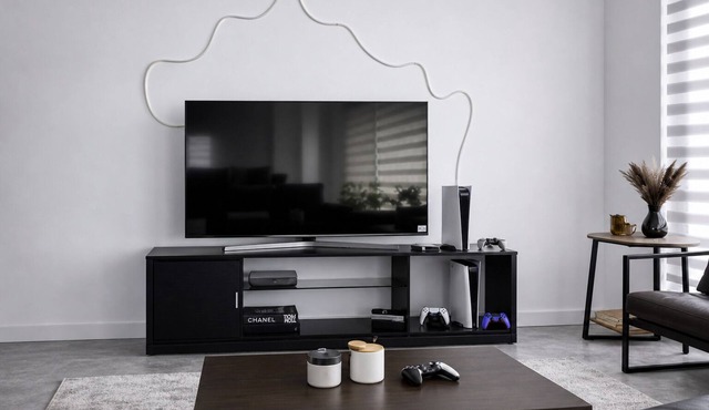 Central Family Stay Stylish 3BR Home