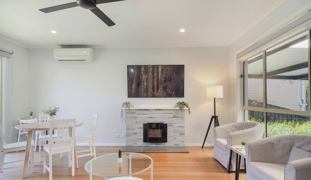 Central Forest Hill 3BR2BA House+Parking