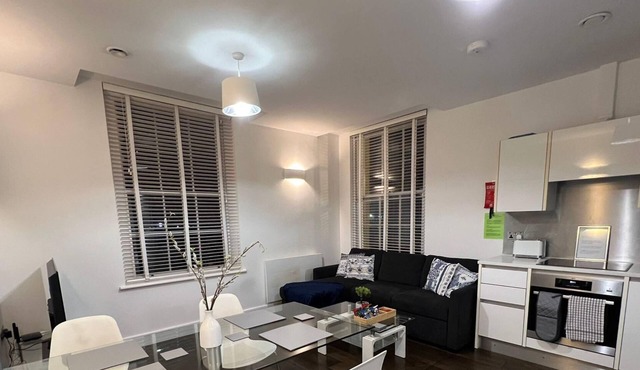 Central | Free Secure Parking | Relocating Families