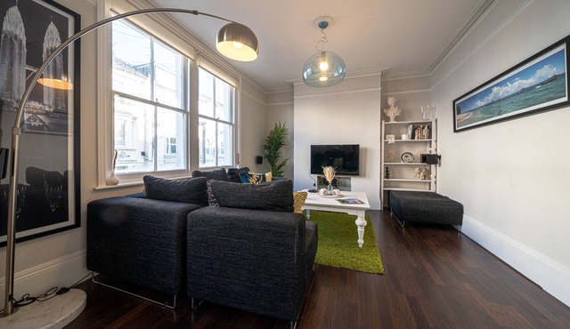 Central Green -Town Centre 2 Bed