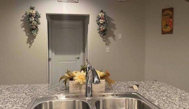 Central Haven in Midland/Odessa area, 4BR/3.5Bath