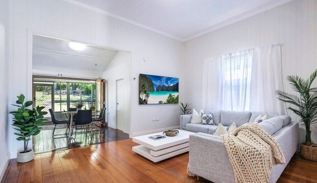 Central Haven Milton 4BR Sleeps 10