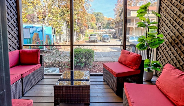 Central Helen – 1st Floor | Walk Everywhere!