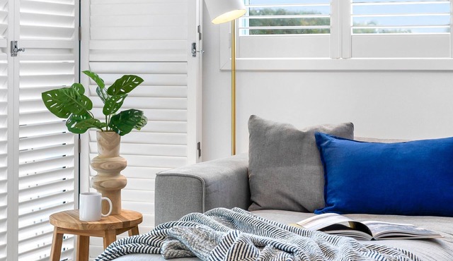 Central Location Stylish 3 Bed Pool - Sunshine Central