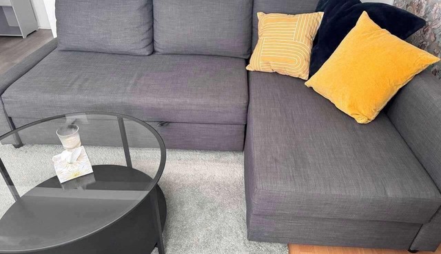 Central Location, Cozy, and Well-Equipped