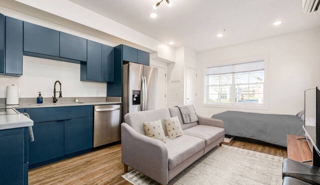 Central Loft with Pool Table! Pet-friendly Haven!