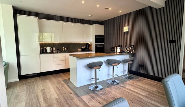 Central London Tennis Court