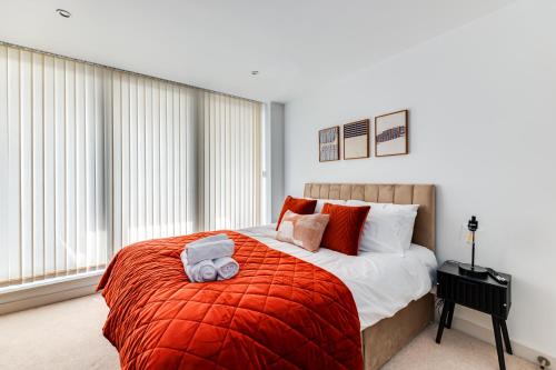 Central Lux Penthouse with Balcony, Terrace & Prking