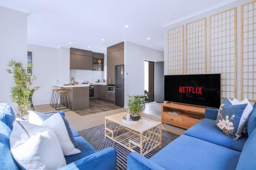 Central, Modern with Japanese Flair - By KOSH BNB