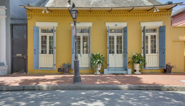 Central New Orleans Apt: Half-Mi to Jackson Square