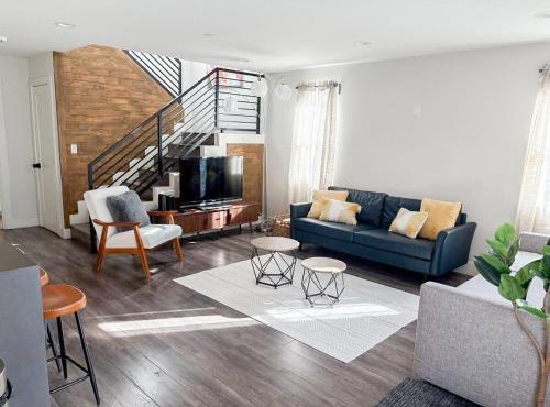 Central North Hollywood Home