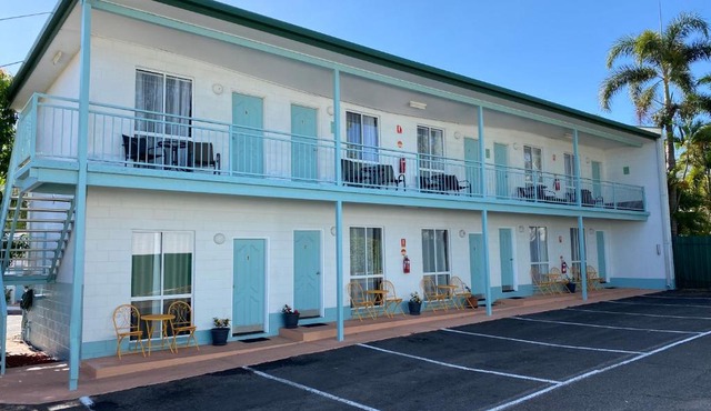 Central Point Motel