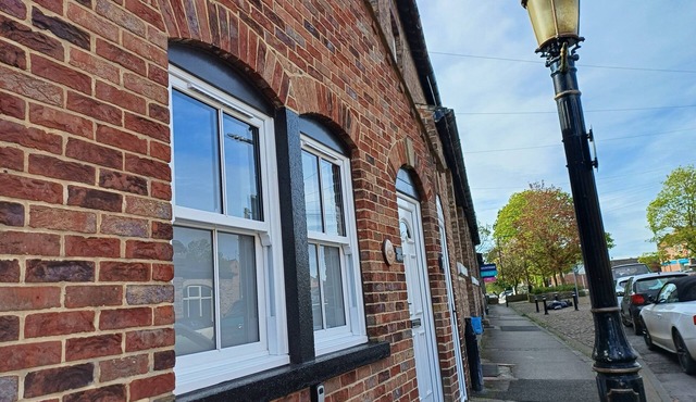 Central Ripon - Sleeps 3 - Garden - Pet Friendly