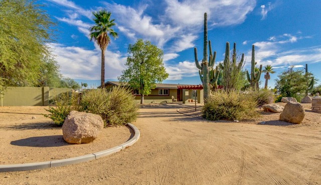 Central Scottsdale Home - Minutes to Old Town