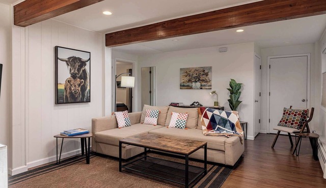 Central Spacious 3BR | 1 Min walk to Sports Arena
