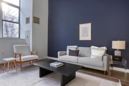 Central Square 1br w fitness walk to shopping BOS-992