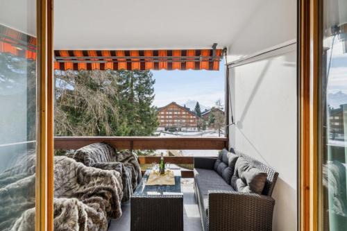 Central studio in Villars sur Ollon, Emeraude, for 3 only 100m to Bretaye ski train