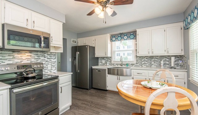 Central Tosa home near downtown, state fair, froedtert