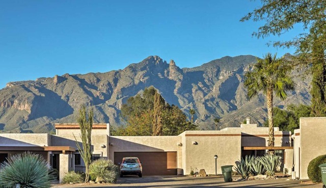 Central Tucson Gated Retreat