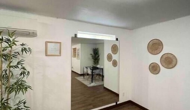 Central Urban Oasis!