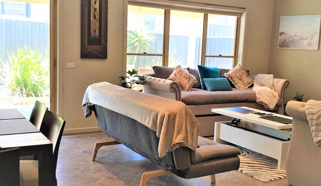 Central Villa/Two King beds/Disabled/Family/Pets