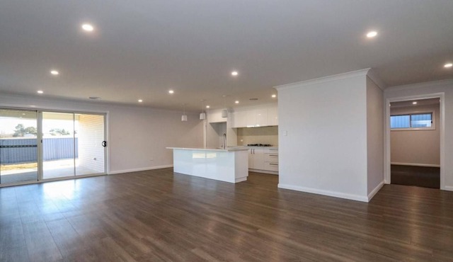 Central West. It is in a quiet culdesac and only 4 years old