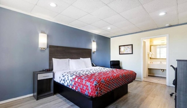 Central Wytheville Lodging with Free Parking | Easy Highway Access