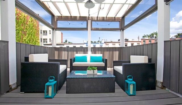 Centralized apt in Park Slope near the park and the city