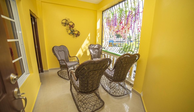 Centrally Located Lovely 3-bedroom Rental unit with Free parking